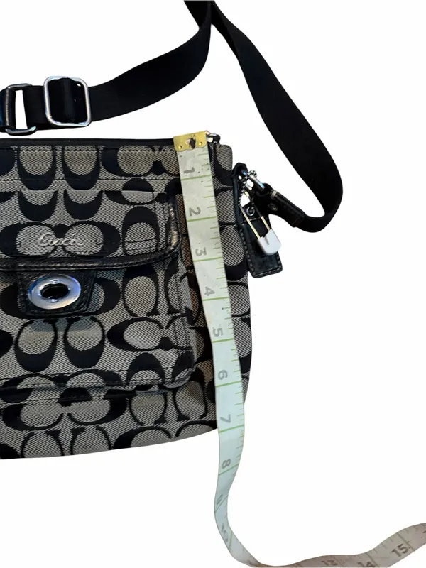 Coach Signature Black & Gray Crossbody Bag - Image 7