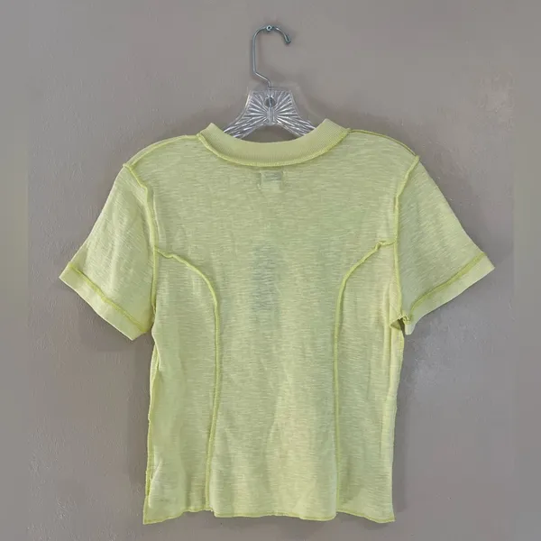 NWT Urban Outfitters BDG Katie Seamed Baby tee sz L - Image 2
