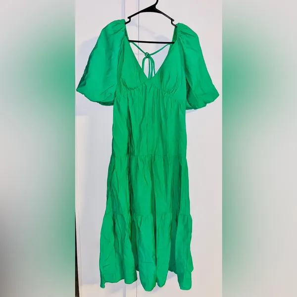 Love, Bonito Green Katrine Padded Tiered Low Back Maxi Dress Size 6 - Image 2