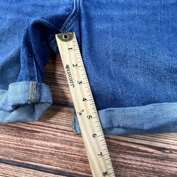 Old Navy Womens Shorts Sz 10 High Rise Cuffed OG Straight Secret Smooth Pockets - Image 7