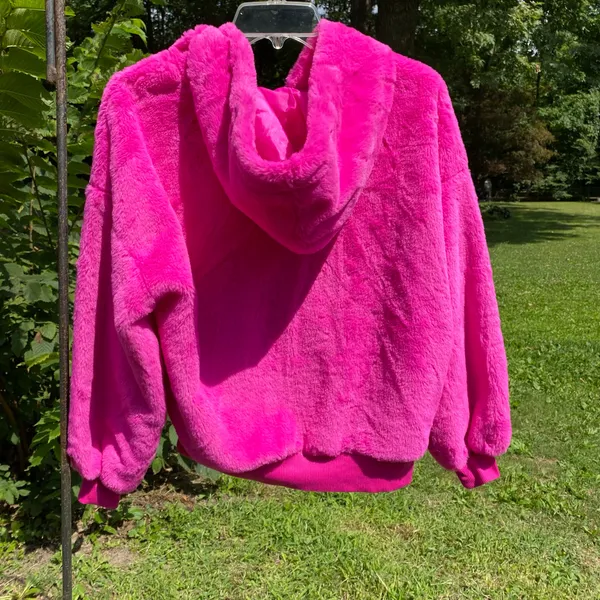 💕NWOT FCT With Love Size Small Hot Pink Faux Fur Hooded Jacket 💕 - Image 6