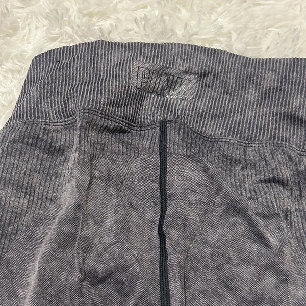 PINK Active Victoria’s Secret grey leggings pants workout yoga woman’s Medium - Image 4