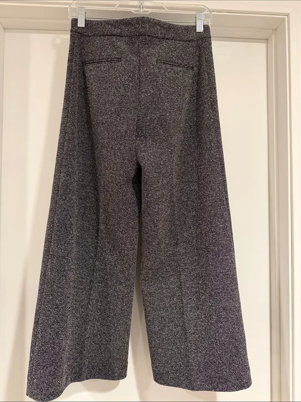 Ann Taylor Gray Wide-Leg Knit Cropped Pants - Image 6