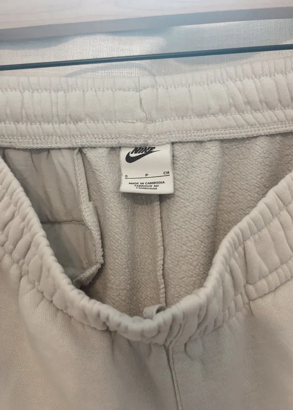 Nike Men’s Sportswear Club Fleece Joggers - Image 4