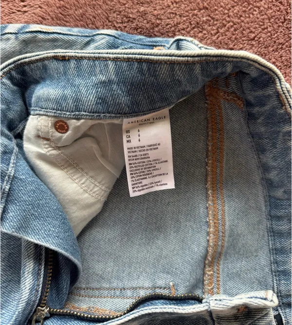 American Eagle Jean Shorts - Image 4
