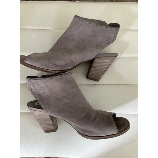 Paul Green Taupe Grey Leather Peep Toe‎ Slingback Booties Size 6 Made in Austria - Image 4