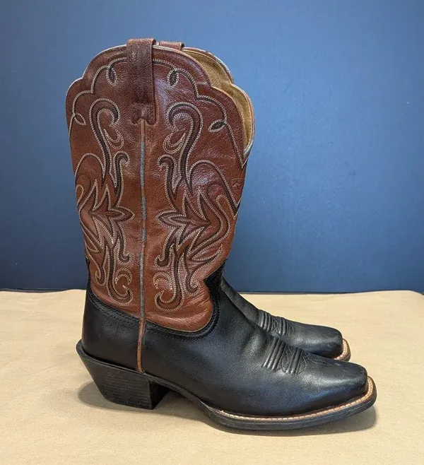 Ariat Legend Square Toe Leather Cowboy Boots Embrodiered Western Cowgirl Womens - Image 4