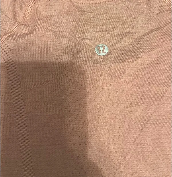 Lululemon Swiftly Tech Short Sleeve 2.0 - Image 4