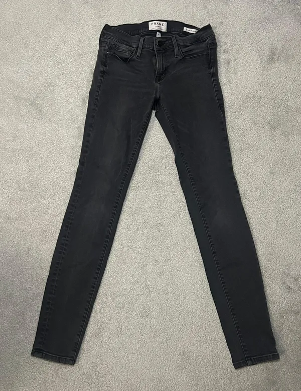 Le Skinny de Jeanna | Size 26 | Black Denim I Revolve Brand - Image 2