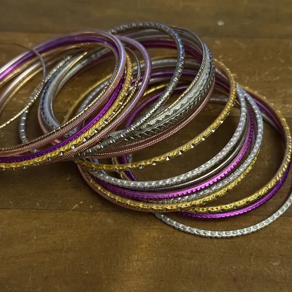 Multicolor mixed stacked bangles Multiple - Image 3