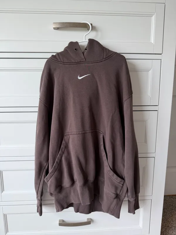 Brown Nike oversized hoodie - Image 2