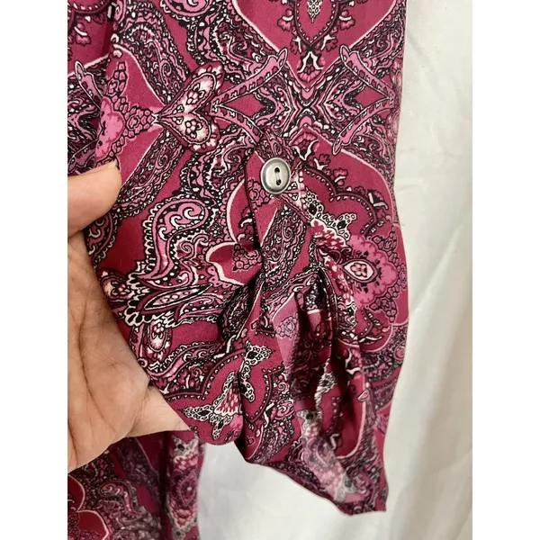 Maurices Women's XL Pink Paisley Boho Blouse Roll-Tab Sleeve V-Neck Tunic - Image 2