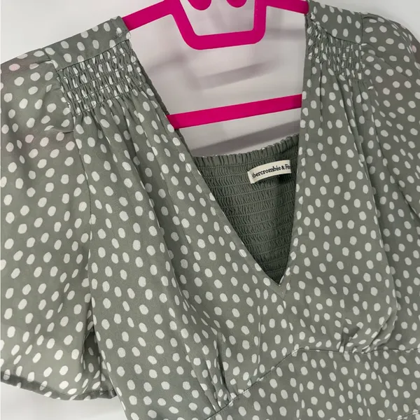 Abercrombie & Fitch Polka Dot Chiffon Ruffle Sleeve Dress - Image 10
