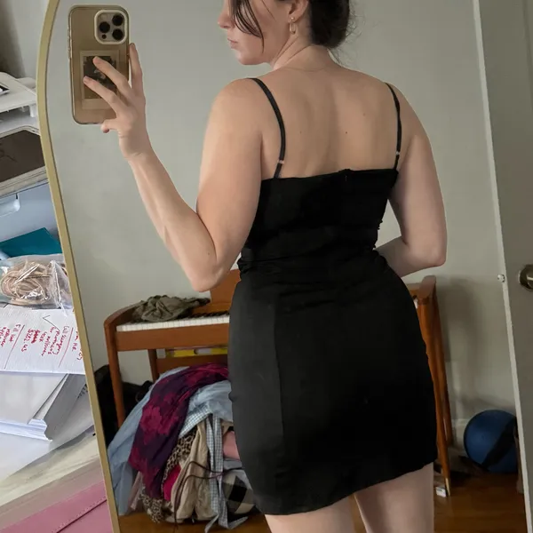 Sporty Black Mini Dress - Image 3
