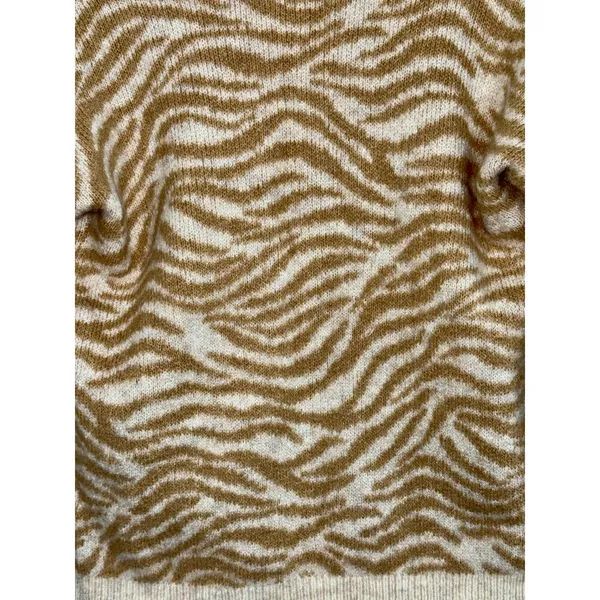 Abercrombie & Fitch Cream Tan Fuzzy Knit Long Sleeve Scoop Neck Sweater Size XS - Image 6