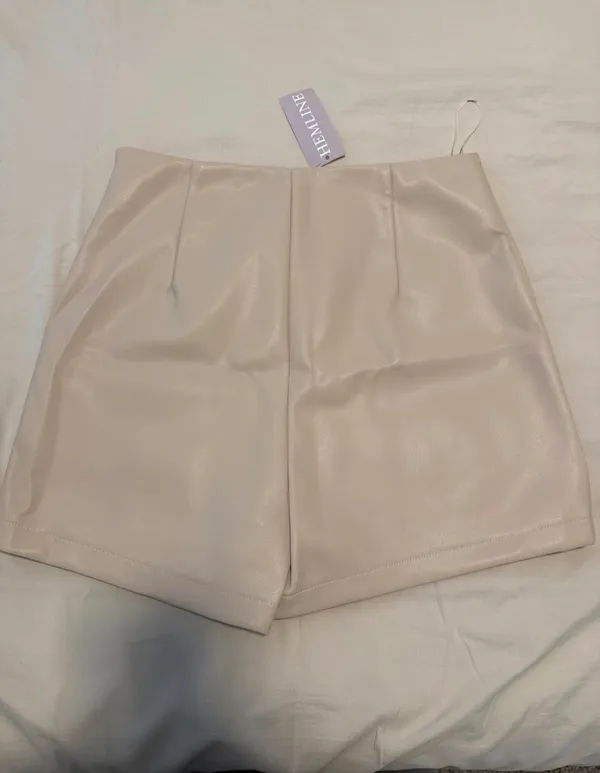 Hemline Hausen Skirt - Image 4