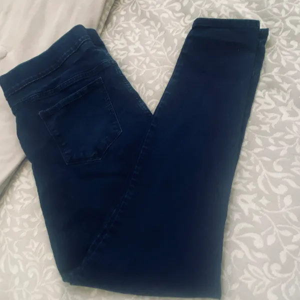 Old Navy super skinny stretchy jeans - Image 6
