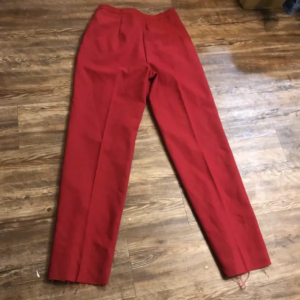 Red Vintage high waist straight leg pleated pants with front pockets and frayed hems (Vintage size 12, fits as US Size 8, Waist:30”)0 - Image 6