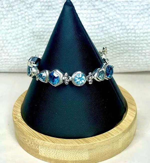 FACETED BLUE TOPAZ Sterling Silver Toggle Bracelet - Image 8