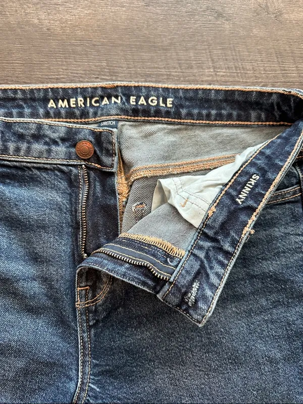 American Eagle‎ 8 Darkwash Straight Leg Skinny Jean - Image 2