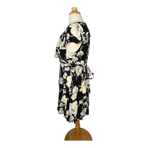 Free People Floral Wrap Mini Dress Womens Size Small Black White Ruffle Flutter‎ - Image 12