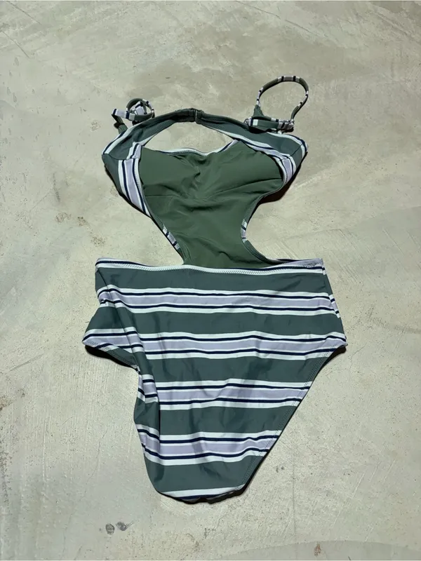 Aerie Striped Green Cutout One-Piece full coverage Swimsuit small - Image 5
