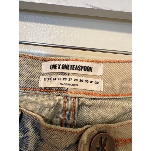 One Teaspoon 23 Kingpins Relaxed Busted Destroyed Zip Crop Slouchy Light Jeans - Image 3