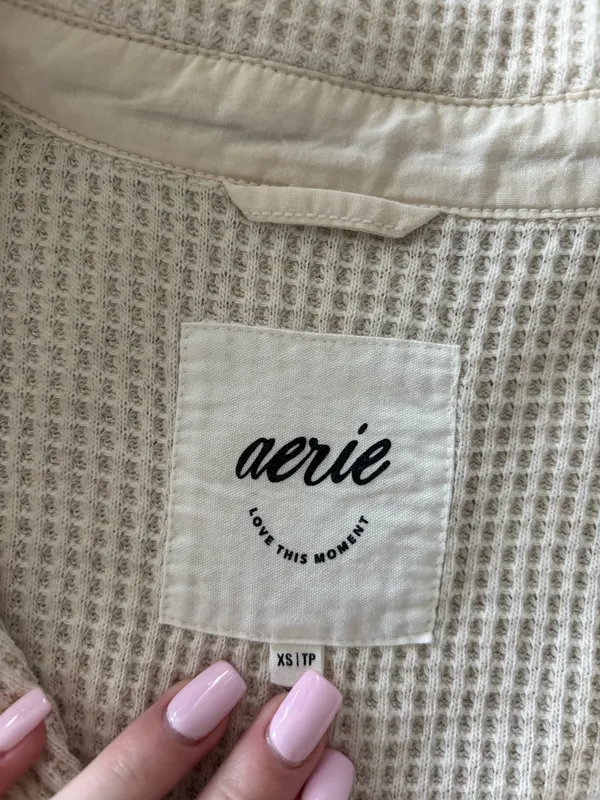 Aerie Button Down OFFLINE - Image 2