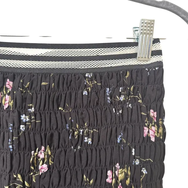 FOR LOVE &‎ LEMONS Odette Smocked Silk Floral Mini Skirt Black Small - Image 4