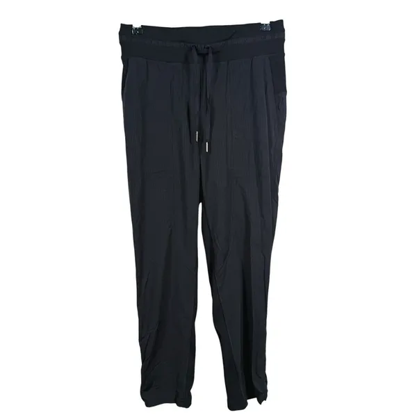 Lululemon Dance Studio Pants 25" Size 6 Black Athleisure Yoga Workout Sporty - Image 2