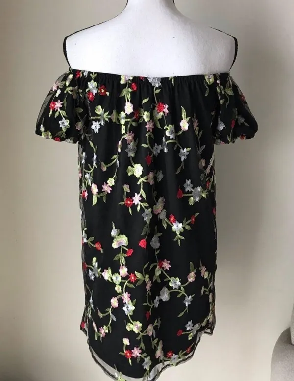 Urban Outfitters Embroidered Floral Mini Dress - Image 7