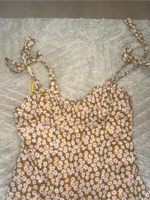 Princess Polly Yellow Floral Tie-Strap Mini Dress - Image 2