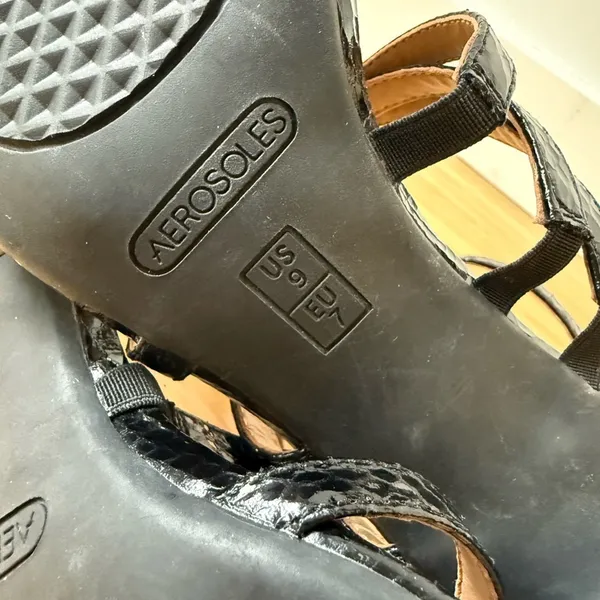 Aerosoles Passionfruit Sandals Black Snakeskin Patent Heels Size 9 - Image 9