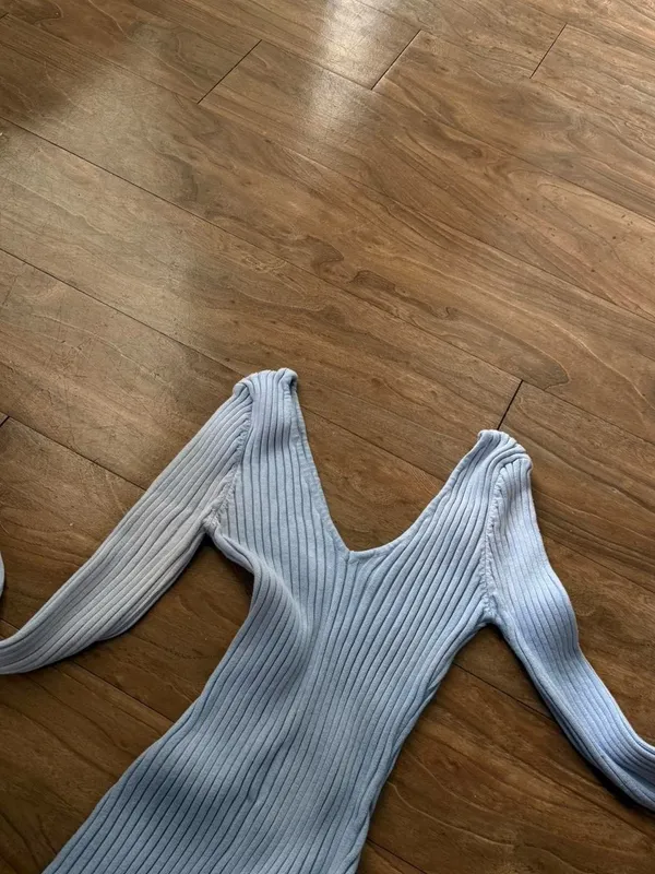 Ribbed V-Neck Long Sleeve Maxi Dress - Light Blue - Image 2