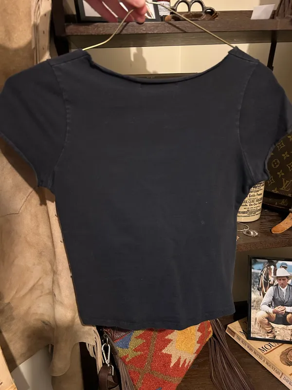 Brandy Melville Top Crop Black - Image 2