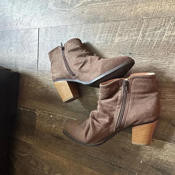 Womens Brown Faux Suede Slouchy Ankle‎ Boots Stacked Block Heel Size 8 - Image 5