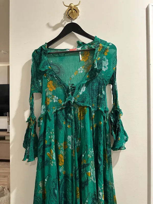 FREE PEOPLE Paisley Petals Maxi Dress in Green Size Small - Image 3