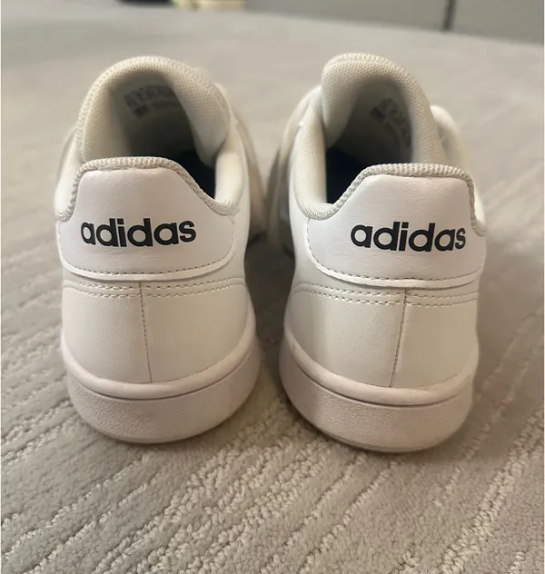 Adidas Grand Court Shoes - Image 6