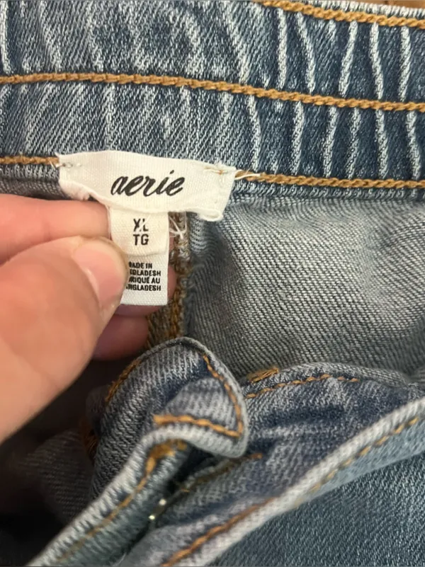 Aerie Daydream Denim Elastic Distressed Shorts Size XL - Image 5