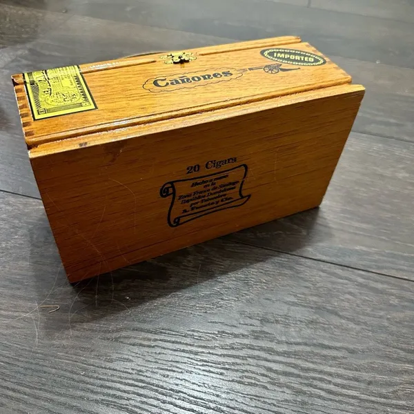 Handmade Canones Dominican Republic Cigar Box Purse - Image 6