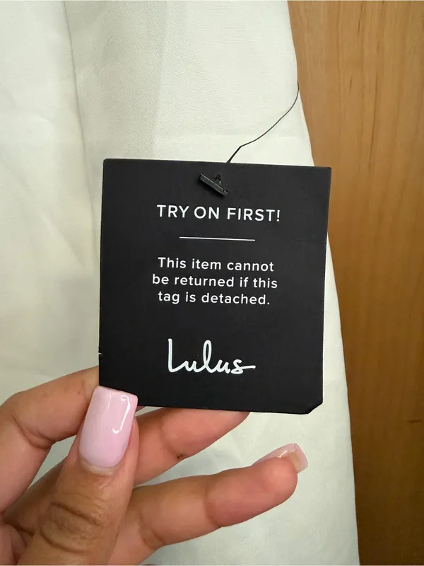 NWT! Lulus Women’s White Bow Strap Mini Dress. Size: Medium - Image 3