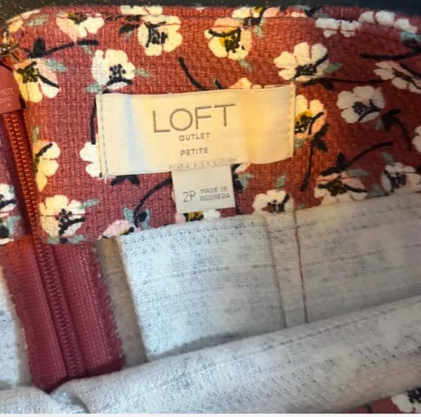 LOFT Outlet Pencil Skirt - Image 5