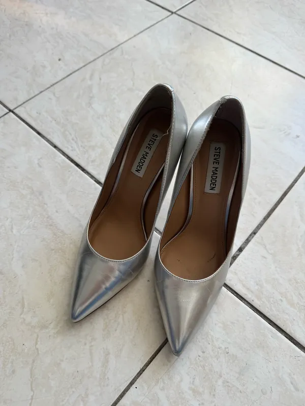 Steve Madden EVELYN silver stiletto heels - Image 2
