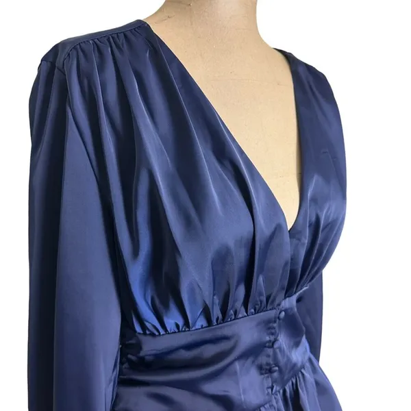 Jason Wu NWT Navy Satin Long Sleeve Corset Waist Blouse size Medium - Image 4