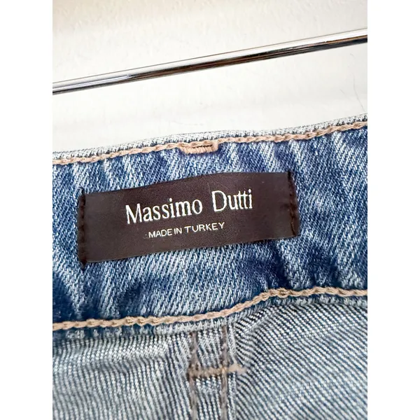 Massimo Dutti | Straight Leg Jeans in Medium Wash Blue | Sz US 6 - Image 5