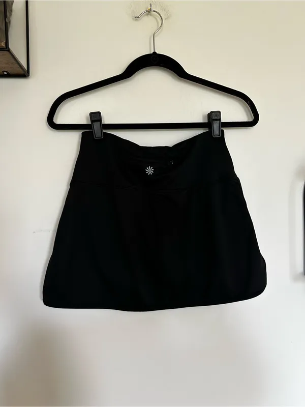 Athleta Black Printed Athletic Mini Skort‎ Skirt Size XS - Image 2