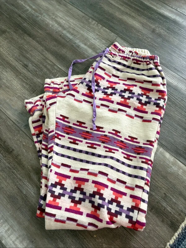 BedHead Aztec Print Flannel Pajama Set Small White - Image 7