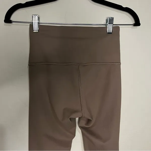 Lululemon Wunder Train High-Waisted‎ Ribbed 28’ Leggings - Image 11