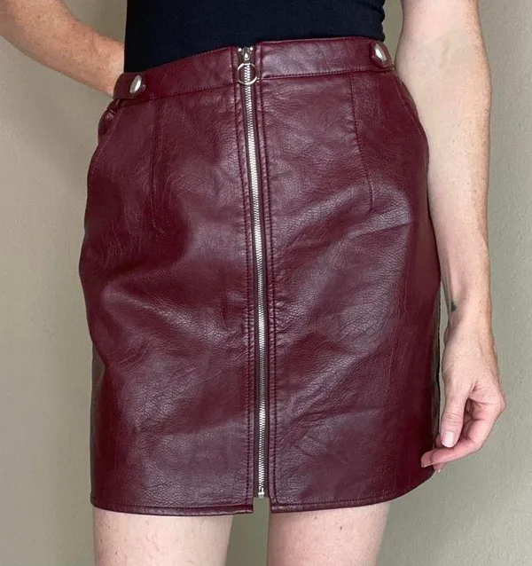 Tagoo All For Leather Burgundy Faux Leather Pleather Mini Skirt - Image 3