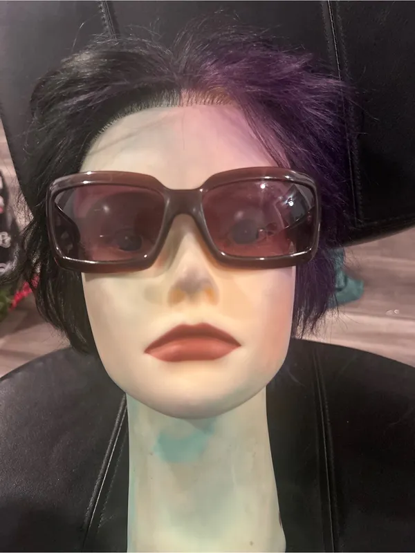Oversized Brown Gradient Sunglasses and 1.50 Readers - Image 5